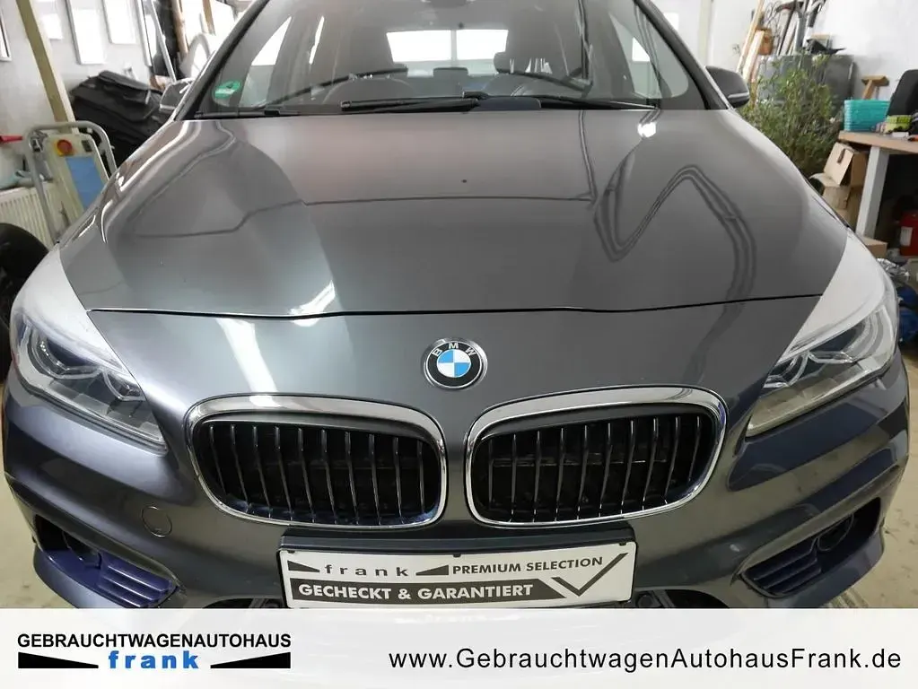 Gebraucht BMW 220 Active Tourer Sport Line 192 PS (141 kW) 2015 Grau Van / Kleinbus