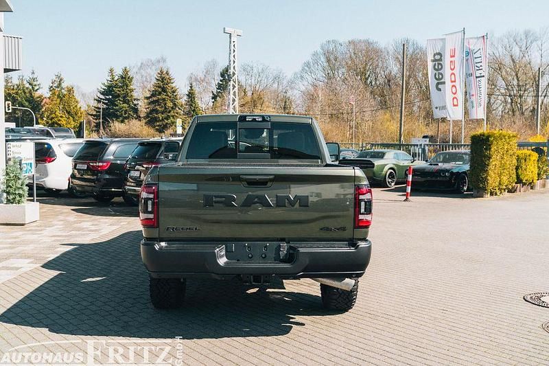 Neu Dodge Ram 370 PS (272 kW) 2025 Grün Abholung