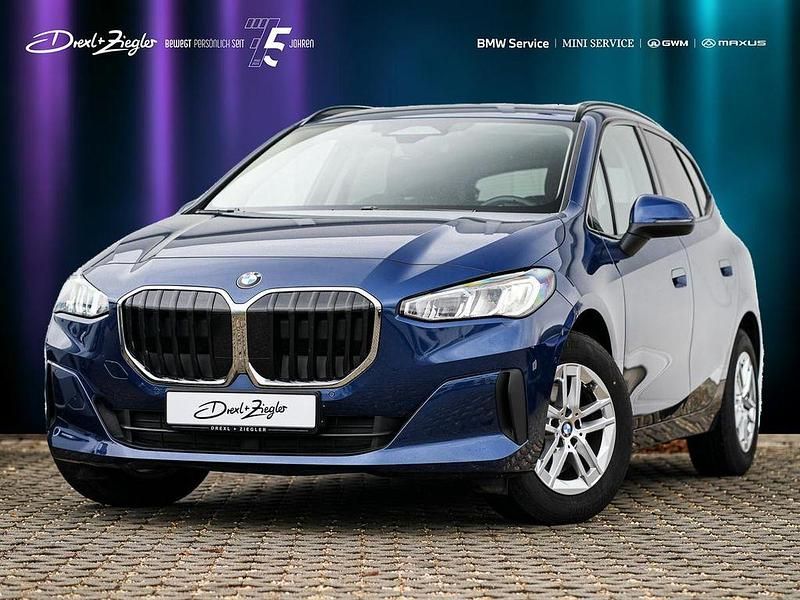 Phytonicblaumetallic Gebraucht 2025 BMW 218 Active Tourer Performance Van / Kleinbus | 27.980 € (Superpreis) - Bild 1/4