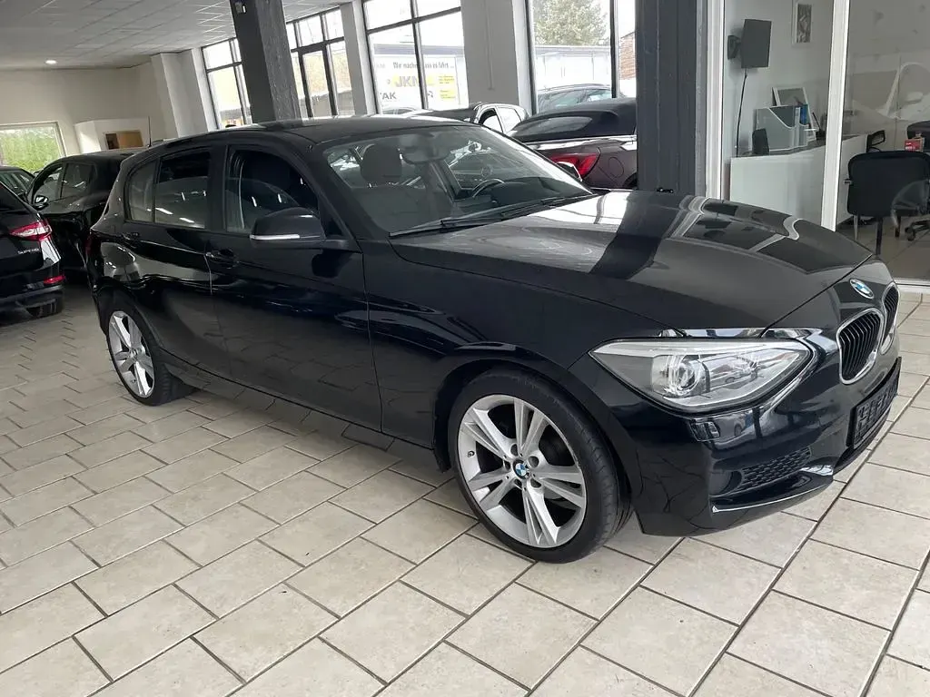 Gebraucht BMW 116 136 PS (100 kW) 2014 Schwarz Kleinwagen