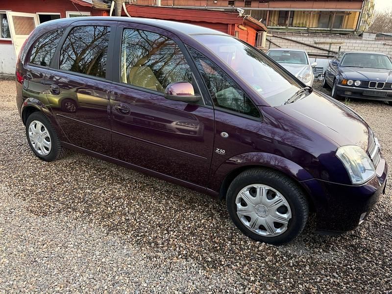 Gebraucht Opel Meriva 101 PS (74 kW) 2005 Violet Van / Kleinbus