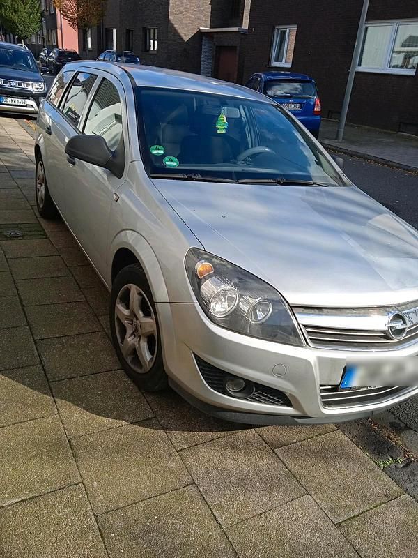 Silber Gebraucht 2009 Opel Astra Kombi | 1.250 € (Superpreis) - Bild 1/4