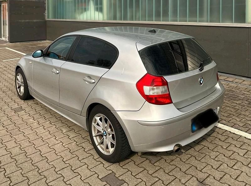 Second-hand BMW 116 116 CP (85 kW) 2004 Argintiu Hatchback
