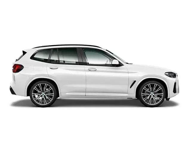 Gebraucht BMW X3 Sport Line 184 PS (135 kW) 2023 Weiss SUV