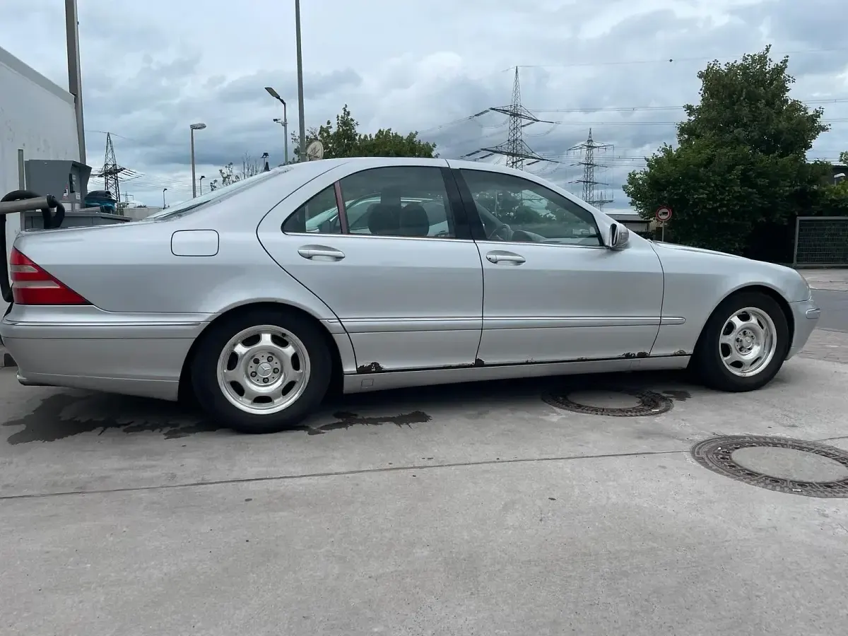 Gebraucht Mercedes S320 224 PS (164 kW) 2001 Silber Limousine