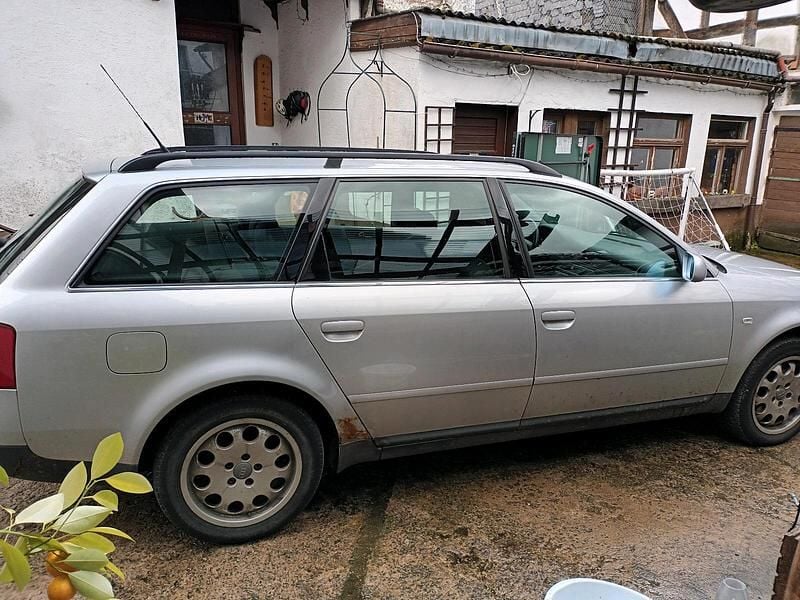 Gebraucht Audi A6 164 PS (120 kW) 2000 Grau Kombi