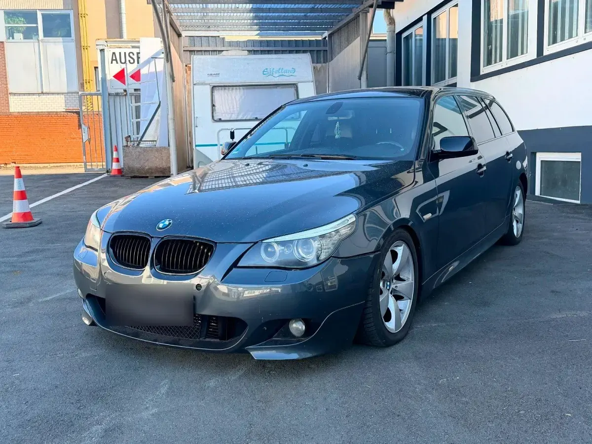 Gebraucht BMW 530 Shadowline 235 PS (172 kW) 2009 Grün Kombi