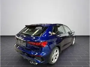 Gebraucht Audi S3 310 PS (228 kW) 2023 Blau (navarrablau metallic) Limousine