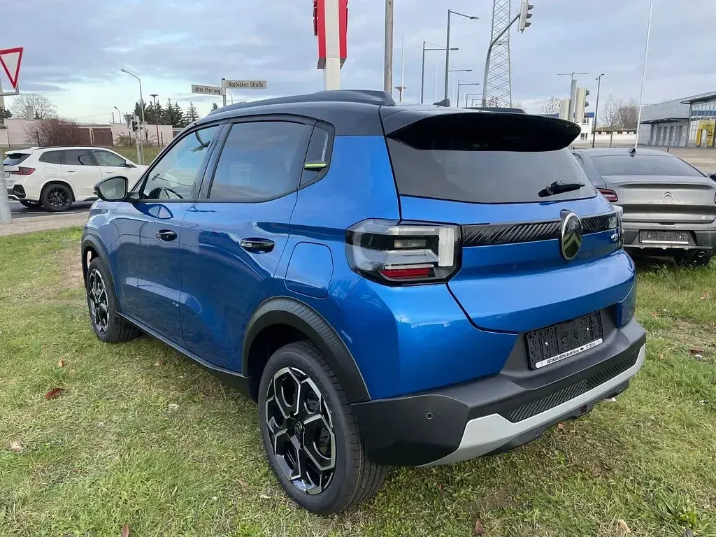 Neu Citroën C3 110 PS (80 kW) 2025 Brightblau SUV