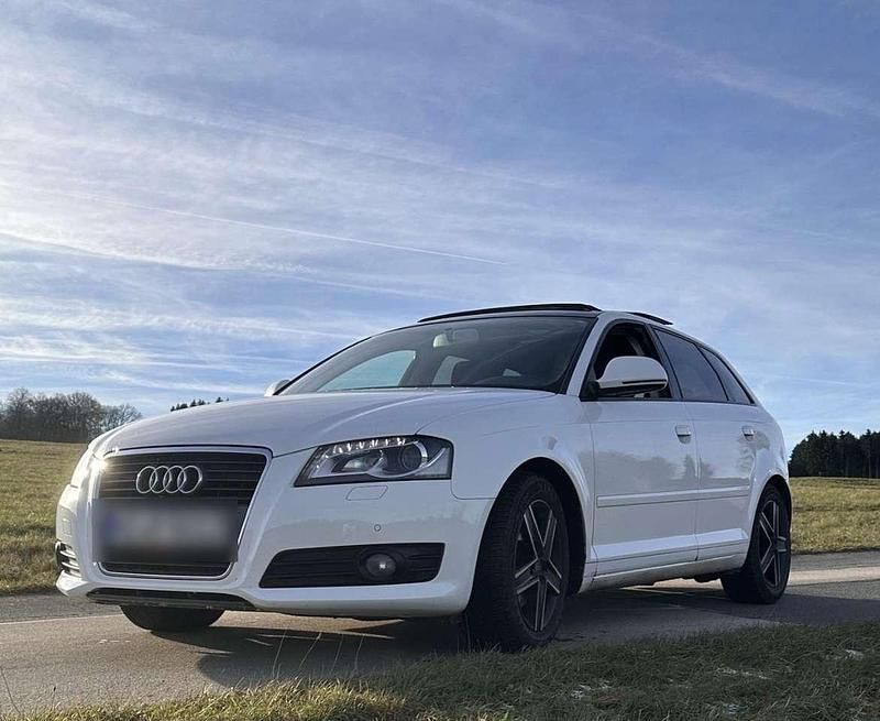 Gebraucht Audi A3 Ambition 125 PS (91 kW) 2009 Weiß Kleinwagen