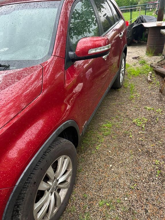 Gebraucht Kia Sorento Platinum Edition 197 PS (144 kW) 2011 Rot SUV