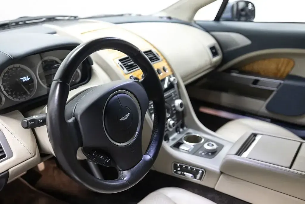 Occasion Aston Martin Rapide 476 ch (350 kW) 2011 Bleue Berline