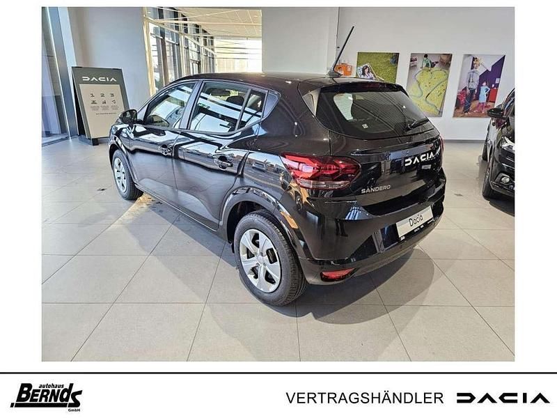 Neu Dacia Sandero Expression 91 PS (66 kW) 2025 Schiefergrau metallic Kleinwagen