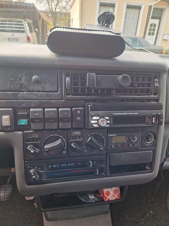 Second-hand VW T4 77 CP (56 kW) 1995 Alb Van