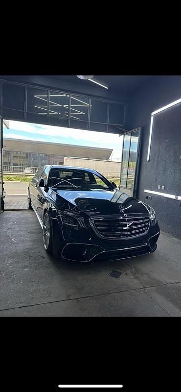 Schwarz Gebraucht 2013 Mercedes S63 AMG AMG Limousine | 37.800 € - Bild 1/4