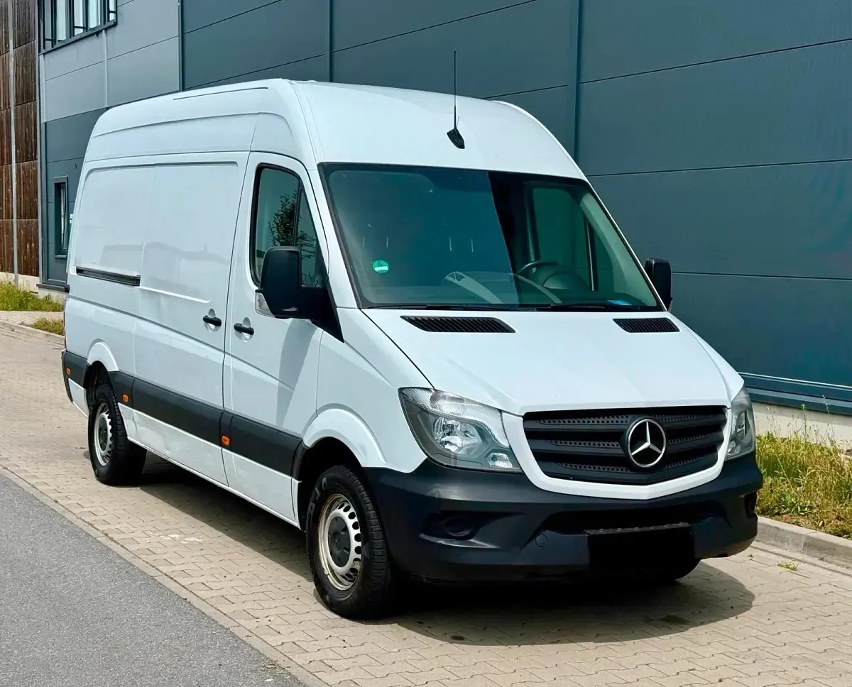 Gebraucht Mercedes Sprinter 163 PS (119 kW) 2018 Weiß Van