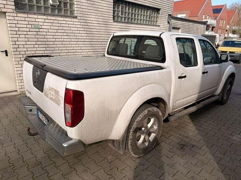 Gebraucht Nissan Navara SE 190 PS (139 kW) 2014 Weiß Pickup