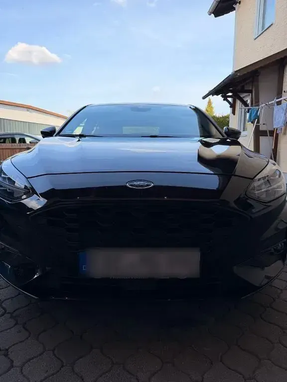 Usata Ford Focus ST-Line 150 CV (110 kW) 2020 Nero Berlina