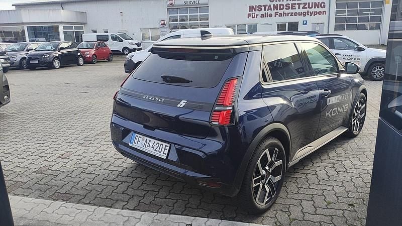 Gebraucht Renault 5 E-Tech Urban 77 kW (106 PS) 2025 Blau Limousine