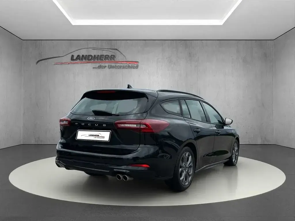 Usata Ford Focus ST-Line 116 CV (85 kW) 2024 Nero Berlina