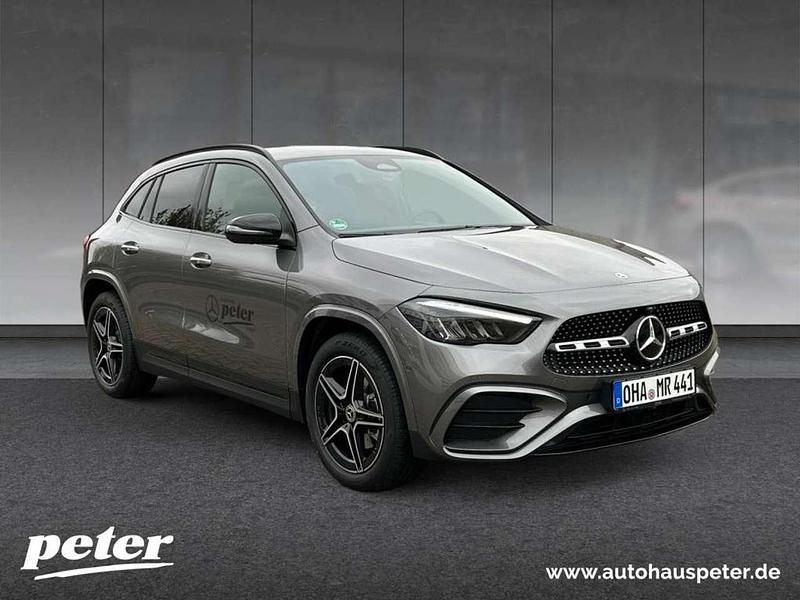 Gebraucht Mercedes GLA220 AMG 190 PS (139 kW) 2024 Metalliclack mountaingrau SUV