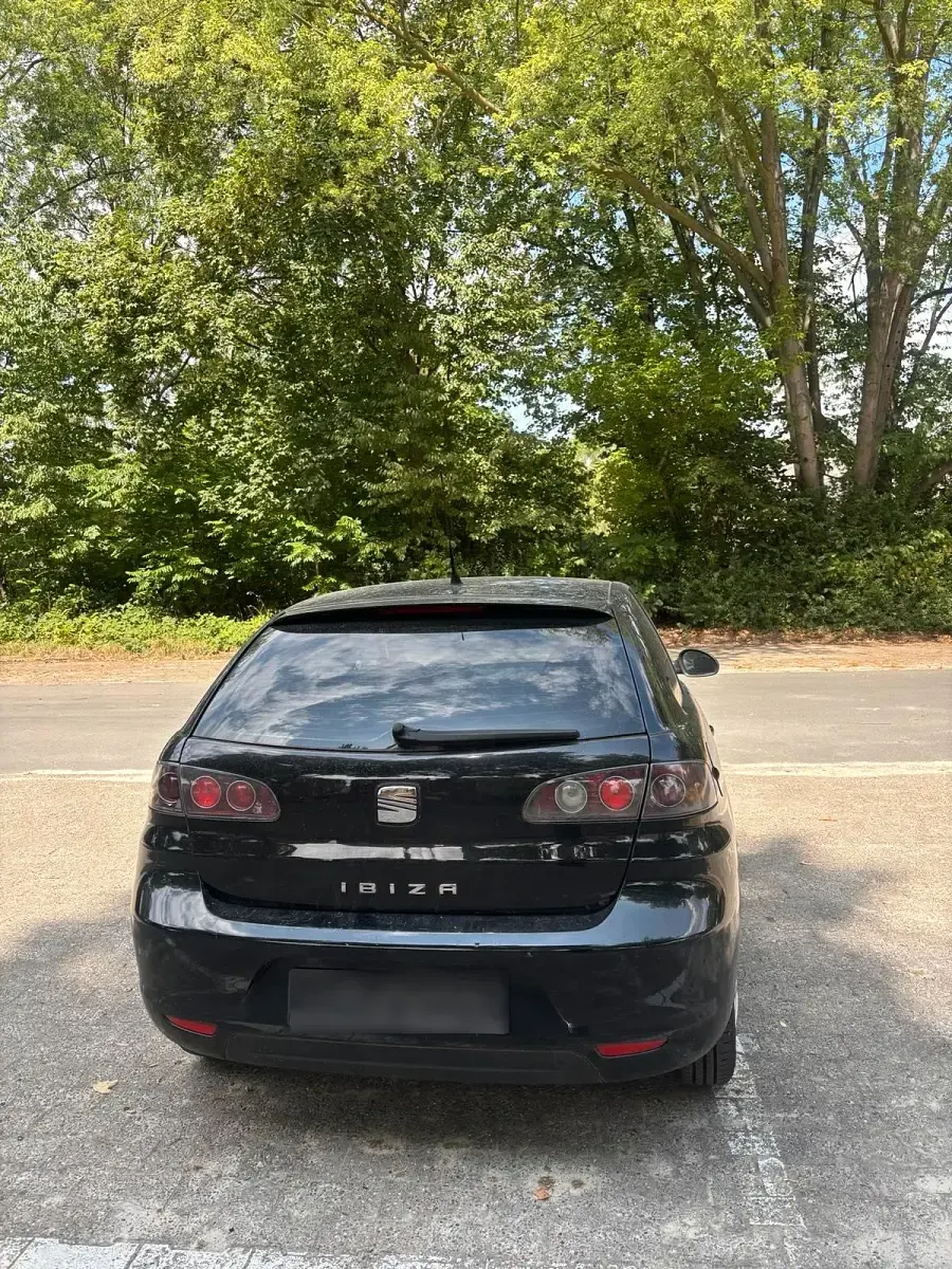 Gebraucht Seat Ibiza 85 PS (62 kW) 2007 Schwarz Kleinwagen