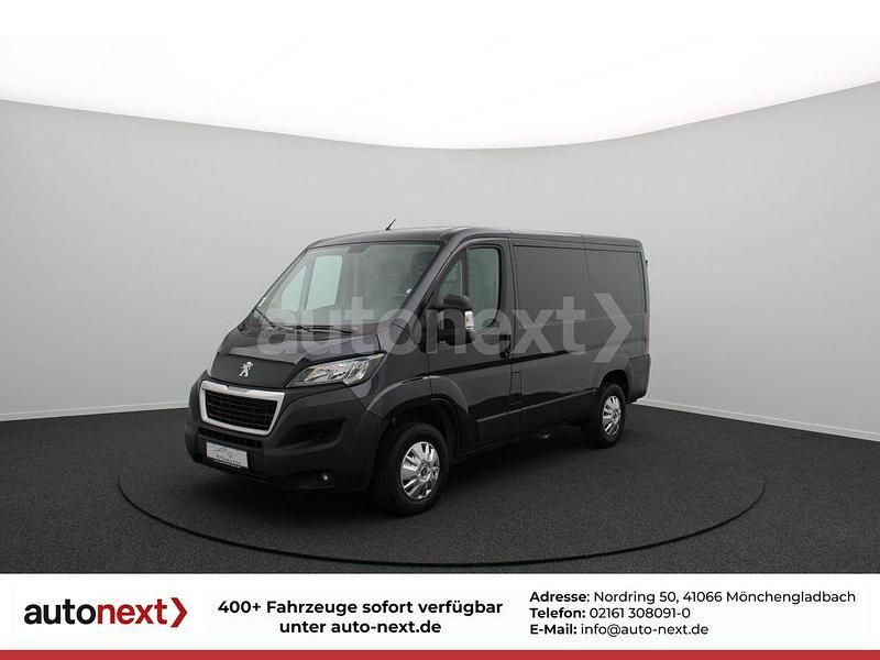 Schwarz Gebraucht 2020 Peugeot Boxer Van | 20.218 € (Guter Preis) - Bild 1/4