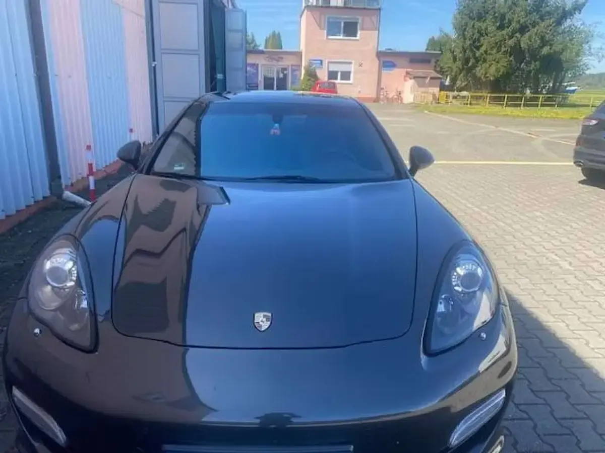 Gebraucht Porsche Panamera Turbo S 551 PS (405 kW) 2011 Grau Kleinwagen