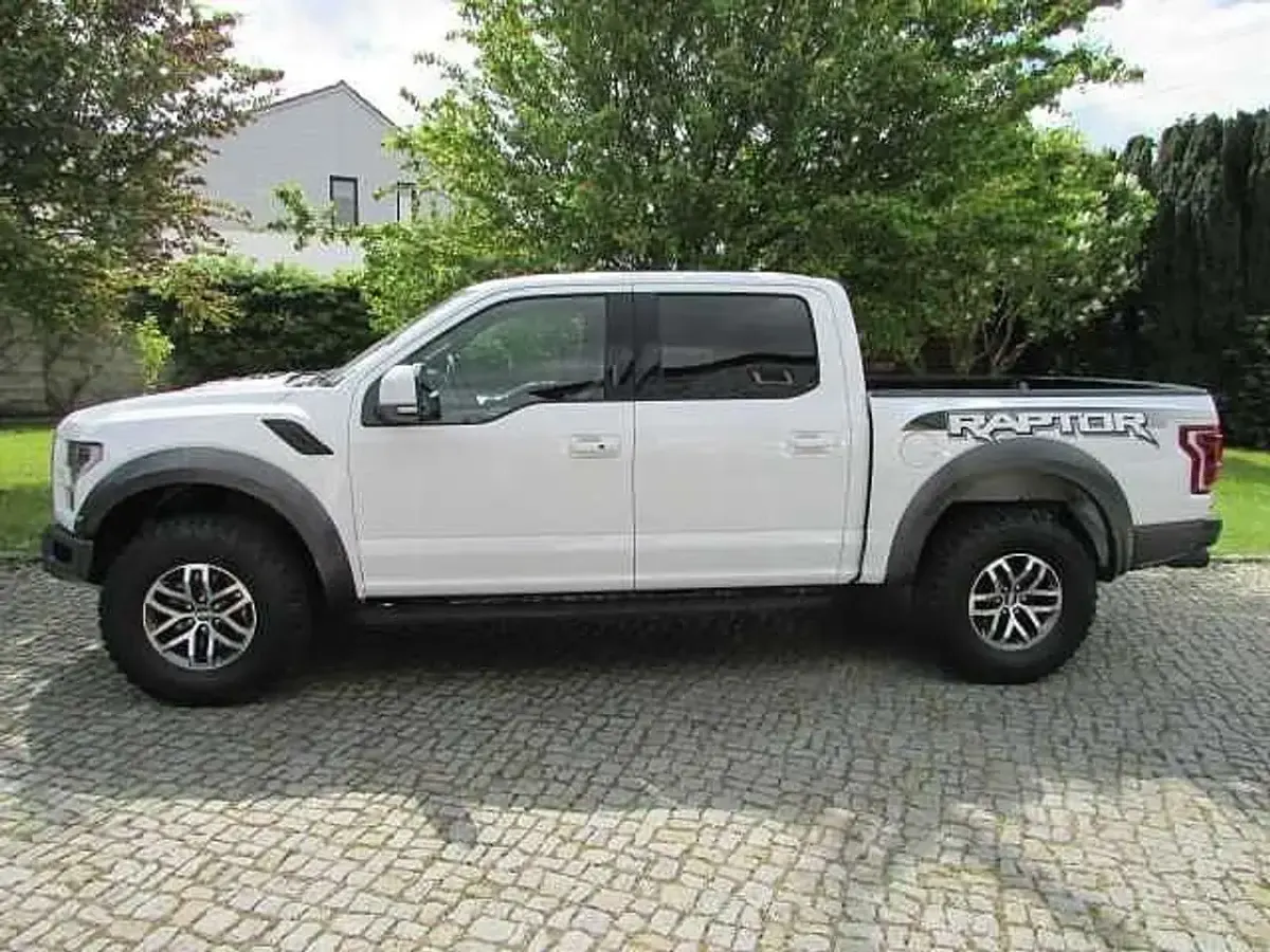 Używany Ford F-150 Performance Edition 461 KM (339 kW) 2017 Biały Pickup