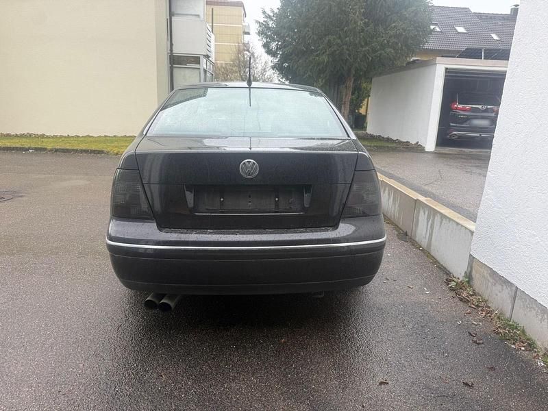 Gebraucht VW Bora 150 PS (110 kW) 2003 Schwarz Limousine