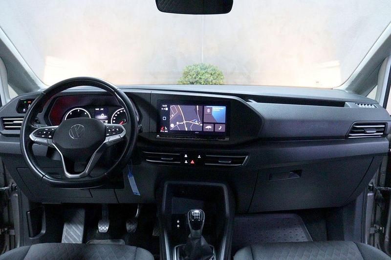 Gebraucht VW Caddy Maxi Life 122 PS (89 kW) 2021 Mojave beige metallic Van / Kleinbus