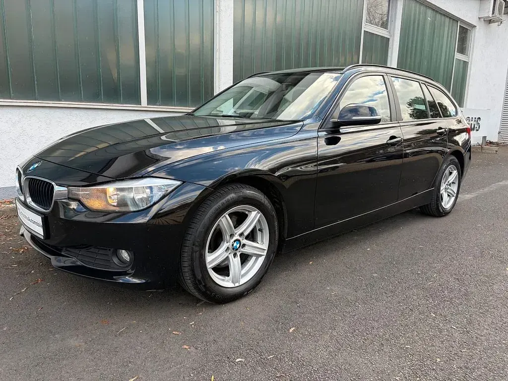 Gebraucht BMW 316 136 PS (100 kW) 2013 Schwarz Kombi