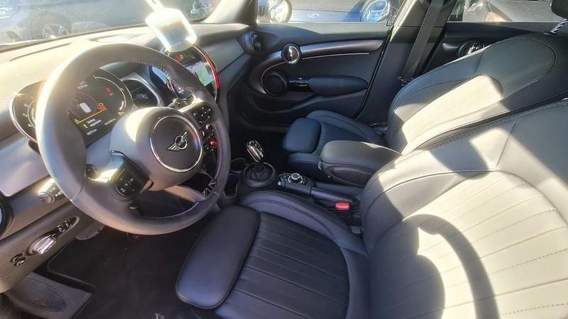 Second-hand Mini Cooper S 178 CP (130 kW) 2022 Bej Hatchback