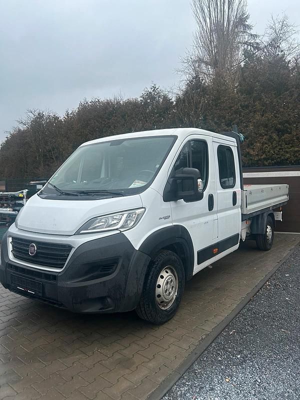 Gebraucht Fiat Ducato 131 PS (96 kW) 2018 Weiß Van