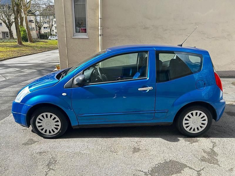 Gebraucht Citroën C2 67 PS (49 kW) 2003 Blau Kleinwagen