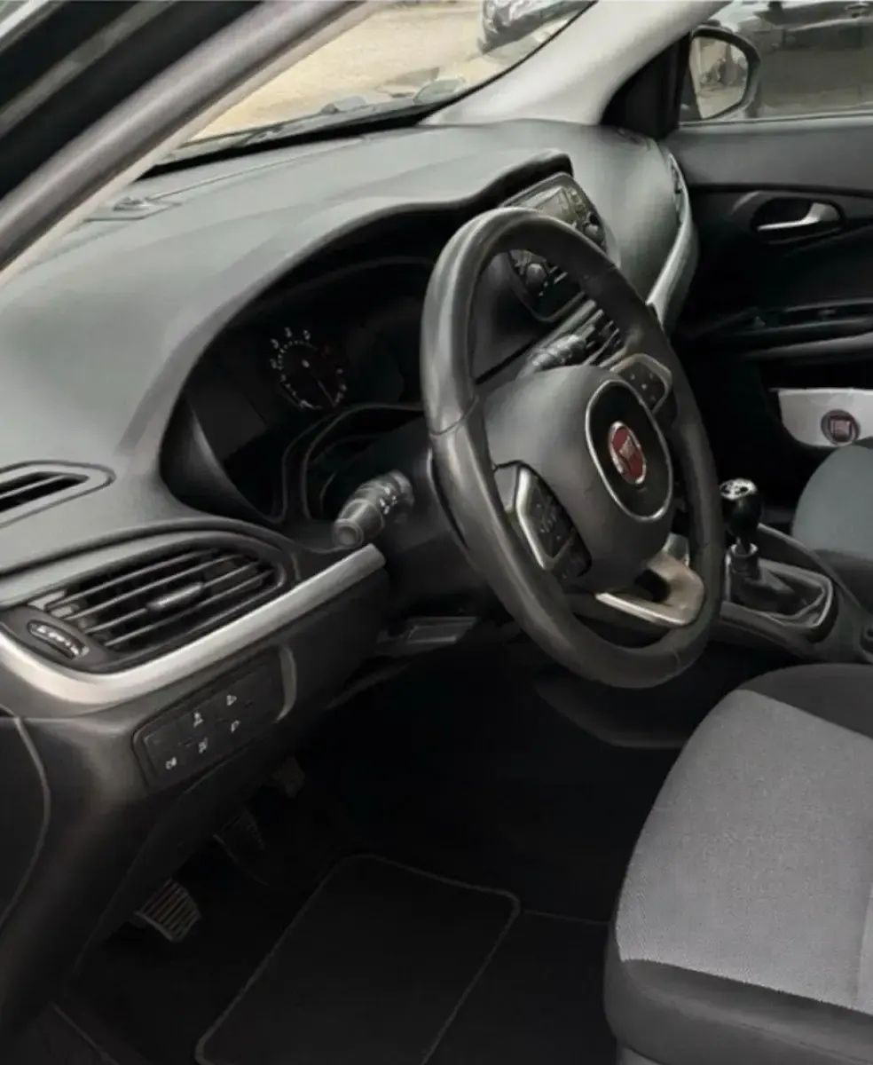 Gebraucht Fiat Tipo Street 97 PS (71 kW) 2020 Grün Kombi