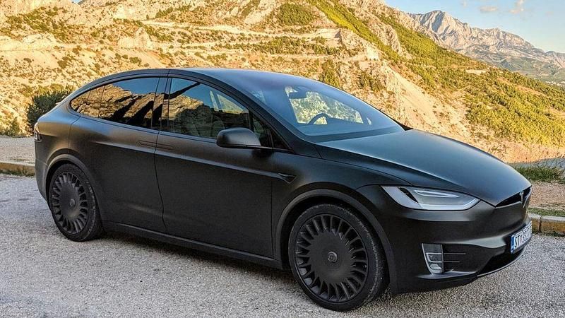 Schwarz Gebraucht 2019 Tesla Model X Performance SUV | 48.000 € (Teuer) - Bild 1/4