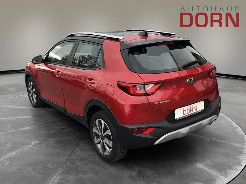 Gebraucht Kia Stonic Vision 101 PS (74 kW) 2020 Signalrot / schwarz SUV