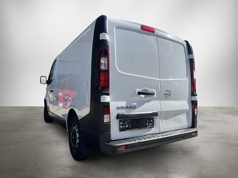 Gebraucht Opel Vivaro 120 PS (88 kW) 2020 Weiß Van / Kleinbus