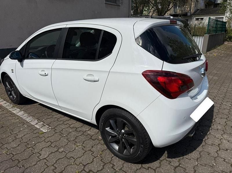 Second-hand Opel Corsa 90 CP (66 kW) 2018 Alb Hatchback