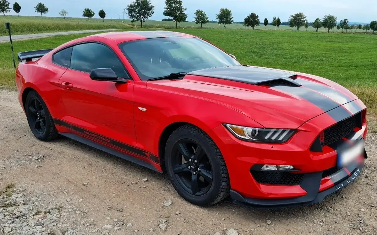 Gebraucht Ford Mustang Fastback 309 PS (227 kW) 2015 Rot Coupé