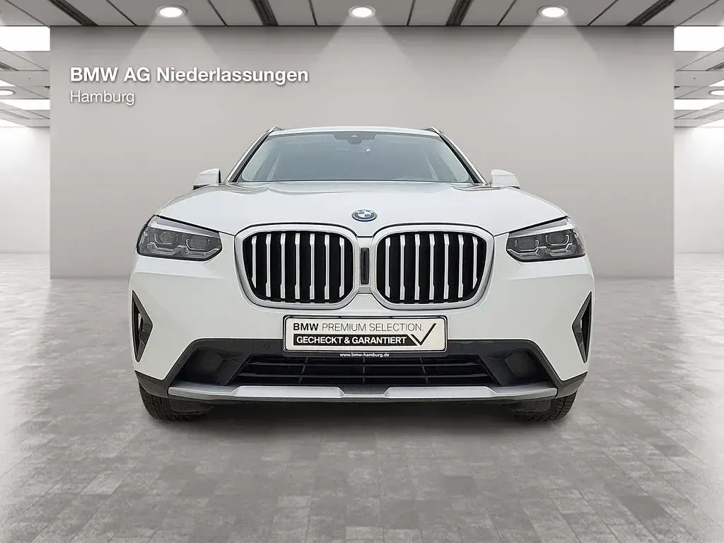 Gebraucht BMW X3 Sport Line 184 PS (135 kW) 2023 Weiß SUV