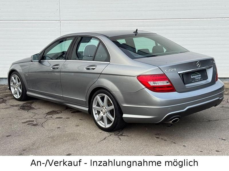 Gebraucht Mercedes C220 AMG line 170 PS (125 kW) 2011 Silber Limousine