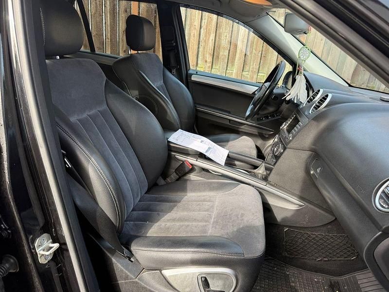 Gebraucht Mercedes ML280 190 PS (139 kW) 2008 Schwarz SUV