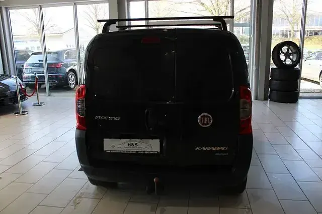 Gebraucht Fiat Fiorino 75 PS (55 kW) 2014 Colore esterno (schwarz) Van / Kleinbus