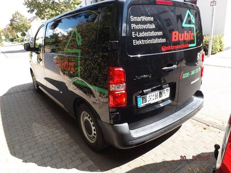 Gebraucht Citroën Jumpy 102 PS (75 kW) 2021 Schwarz Van / Kleinbus