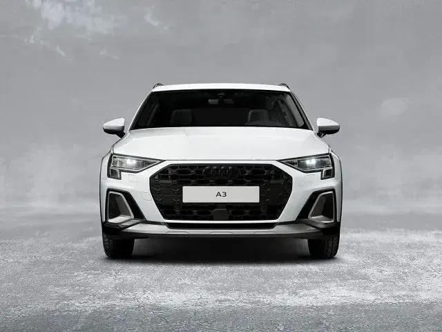Używany Audi A3 204 KM (150 kW) 2025 Biały Sedan/Limuzyna