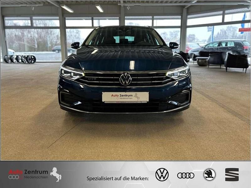 Gebraucht VW Passat GTE 218 PS (160 kW) 2022 Blau Kombi