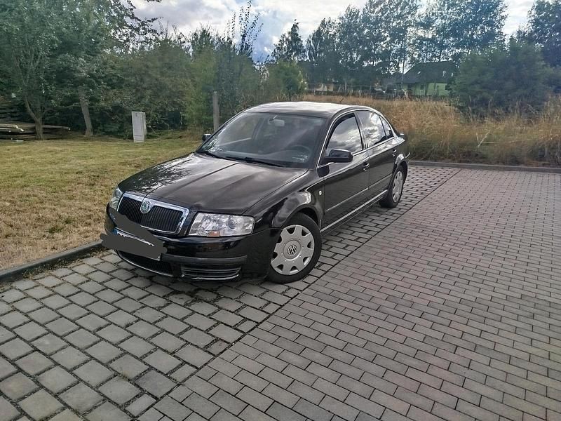 Schwarz Gebraucht 2006 Skoda Superb Limousine | 3.100 € (Fairer Preis) - Bild 1/4