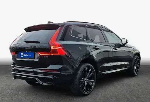 Gebraucht Volvo XC60 Plus 250 PS (183 kW) 2025 Onyx black metallic SUV